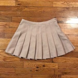 Forever 21 beige tennis skirt